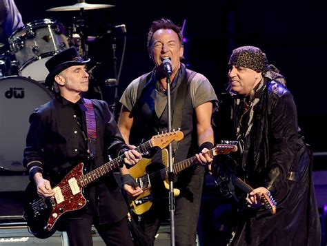 The Emotional Power of Bruce Springsteen's Magic